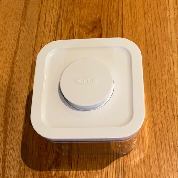 OXO - Pop Container - Small Square Mini - 0.4qt/0.4L -- EUC - Picture 6 of 6